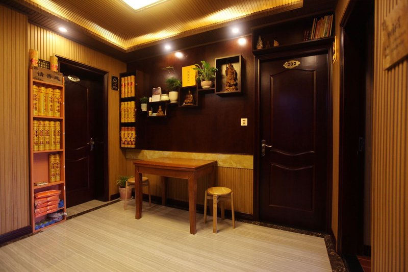 Liulian Putuo InnHotel public area