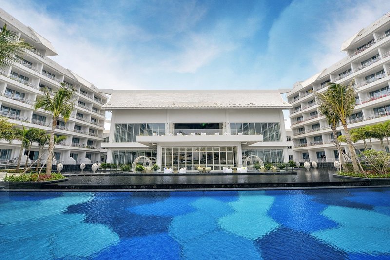 Palace Resort Yalong Bay Sanya Over view