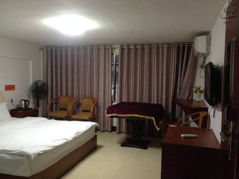Ganzhou Jiale Hotel Guest Room