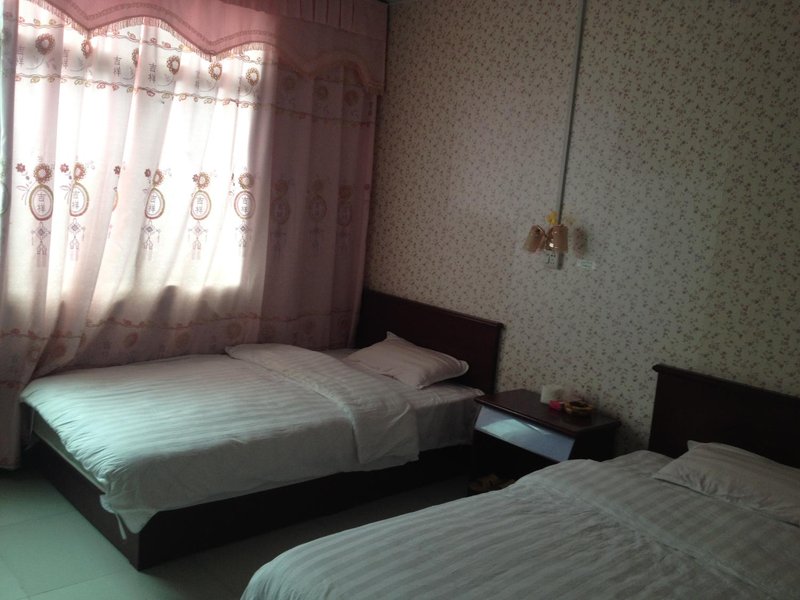 jiufashanzhuangGuest Room