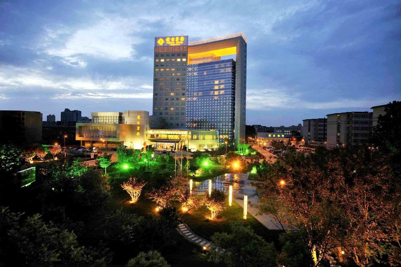 Jinling Yuntai HotelOver view