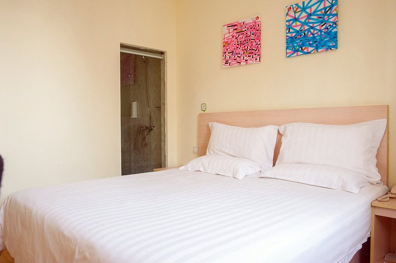 Haiyou Inn Guest Room