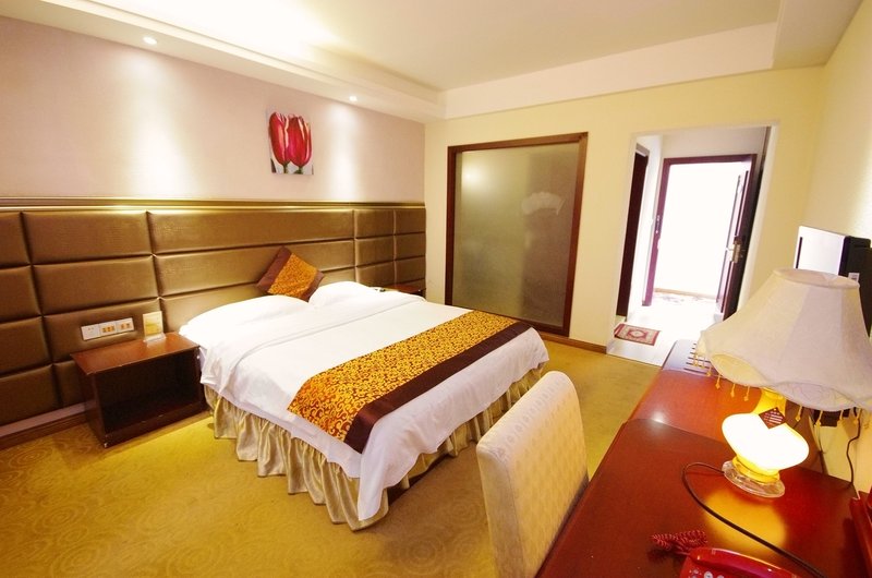 乐山洪兴商务酒店