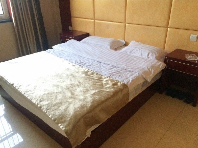 Jixiangyuan HotelGuest Room