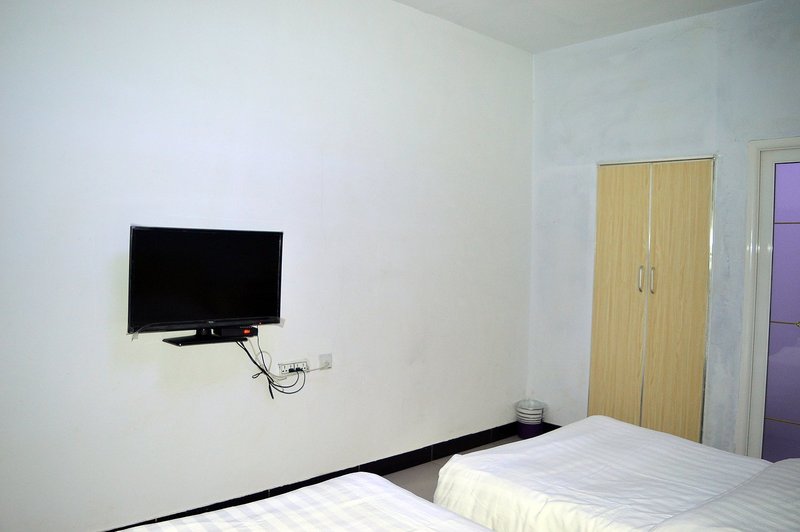 Red Star Business Hotel Guest Room