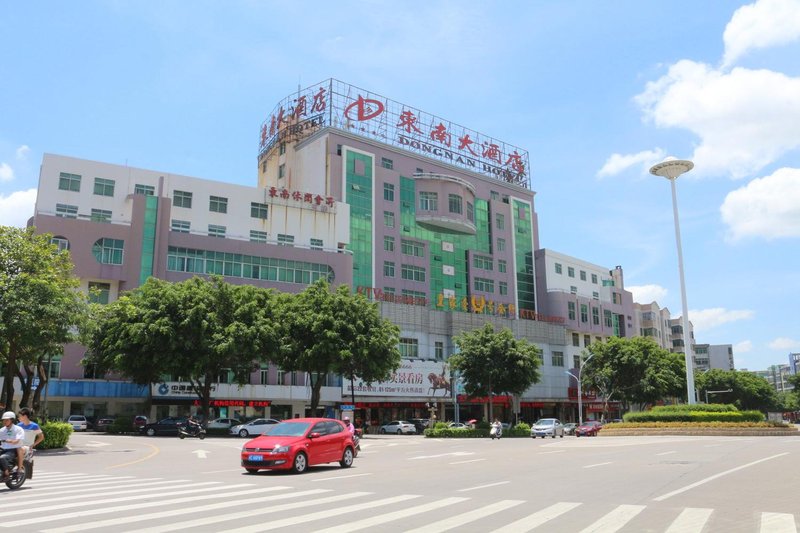 Quanzhou Huian Dongnan Hotel over view