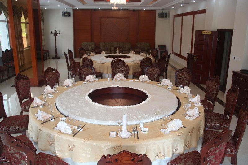 Wulongshan Hotel Restaurant