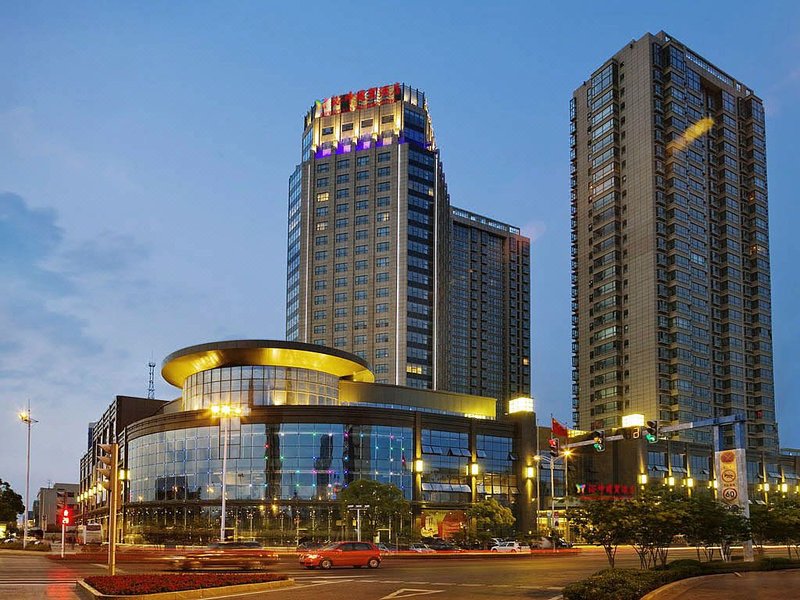 Grand Rezen Hotel Merryland Changshu over view