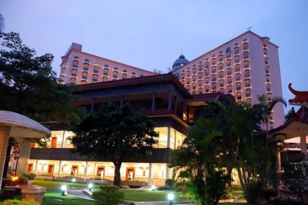 Centenio Kingdom Hotel Over view