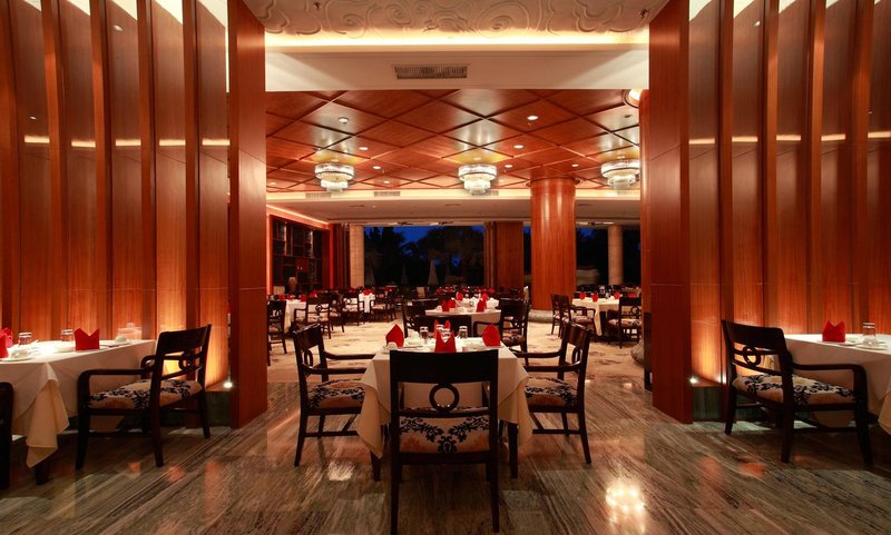 Grand Soluxe Hotel & Resort SanyaRestaurant