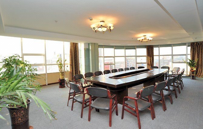 Qiqihar Jinhui Business Hotel meeting room