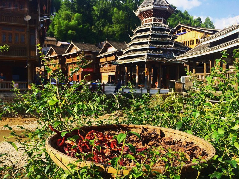 Huatang Chunman Inn Over view