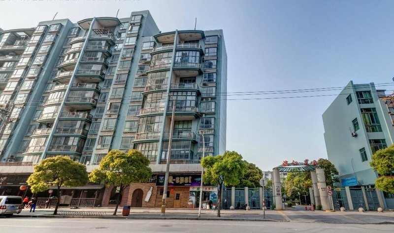 Co-sky Executive Apartments周边景点