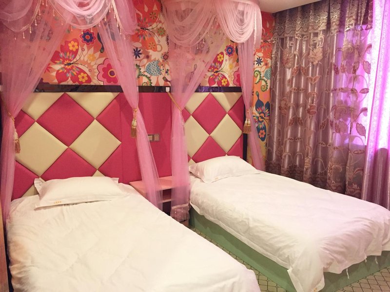 Changqiao Hotel Guest Room