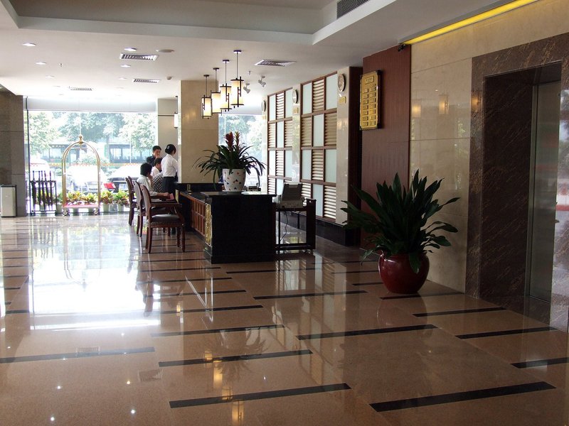 Guangzhou Yixing Hotel Lobby