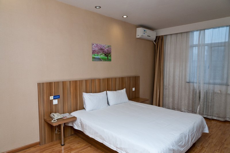 驿家365(邢台中兴东大街店)