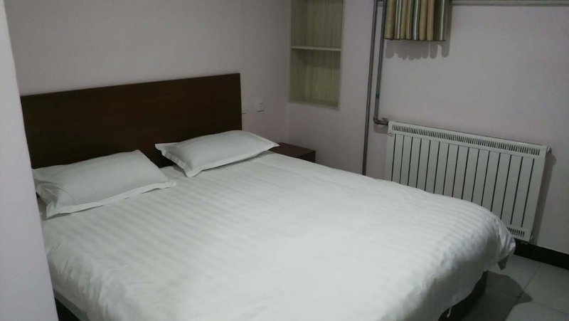 xinyijiabinguanGuest Room