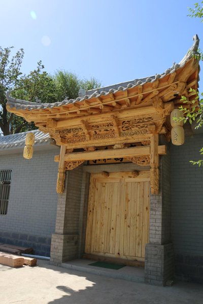 dunhuangyueyaxiaoshe Over view