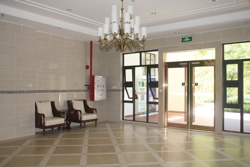 zi meng The Springs Hotel Lobby