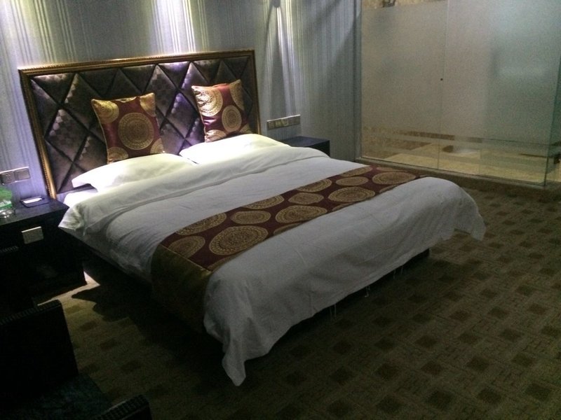 Ronglin Hotel Guest Room