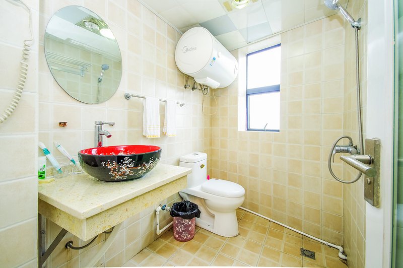 Mo flowers Young ApartmentGuest Room