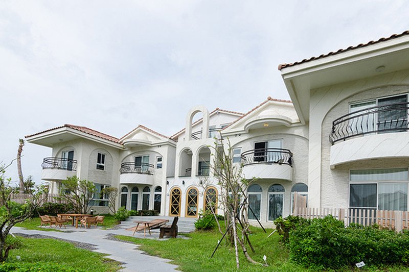 Four Sisters Villa Over view