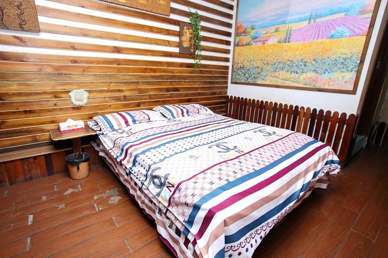 FengShun Hotel Guest Room