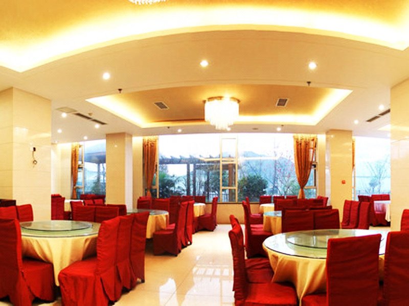 Shengli Hotel Restaurant