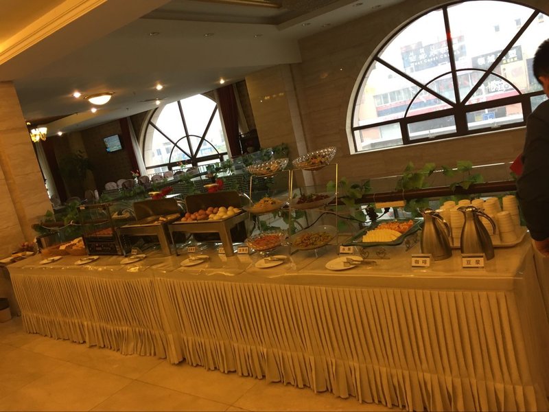 格林豪泰酒店(青岛开发区武夷山路佳世客购物