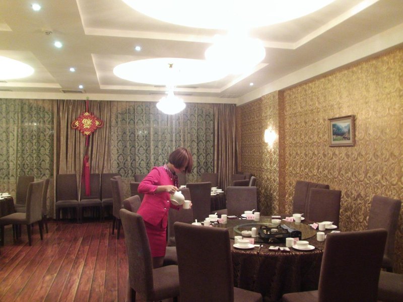 Gangsai Hotel Restaurant