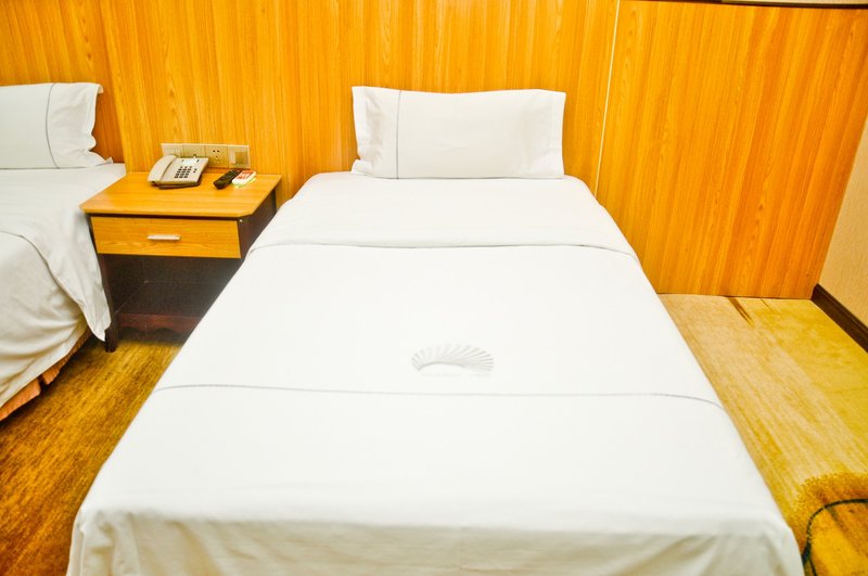 Langyi Business Hotel (Chigang Subway Station, Guangzhou Pazhou Exhibition Center)Guest Room