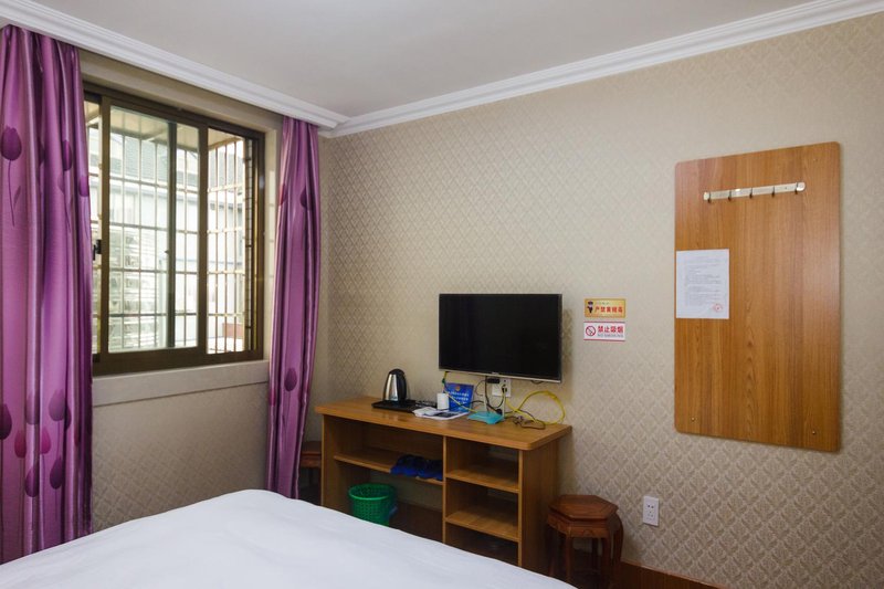 nanakezhanGuest Room