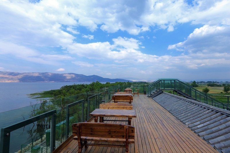 诗莉莉泛蜜月·云水小筑酒店