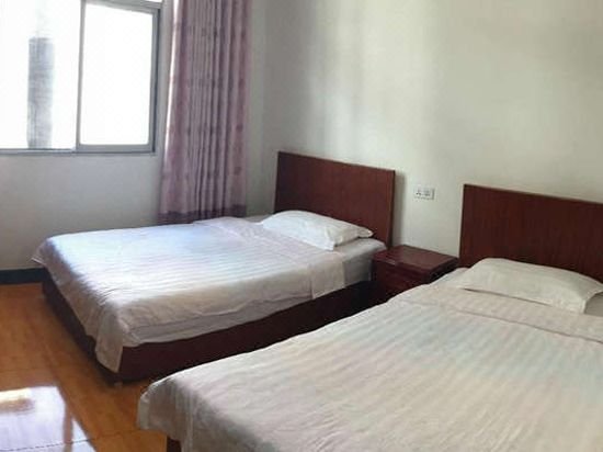 Wooden fish friend inn Guest Room