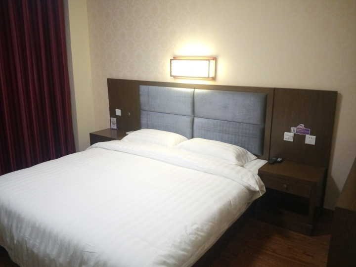 Shell Hotel (Shijiazhuang Railway Station)Guest Room