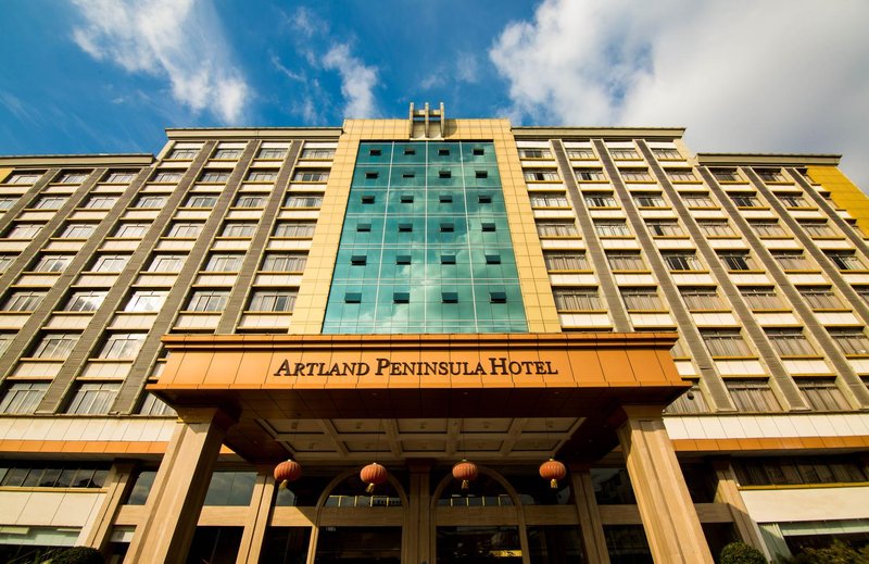 Artland Peninsula Hotel over view