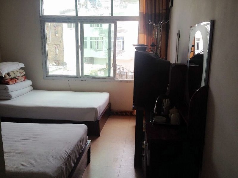 Xinduqiao Lerong HotelGuest Room
