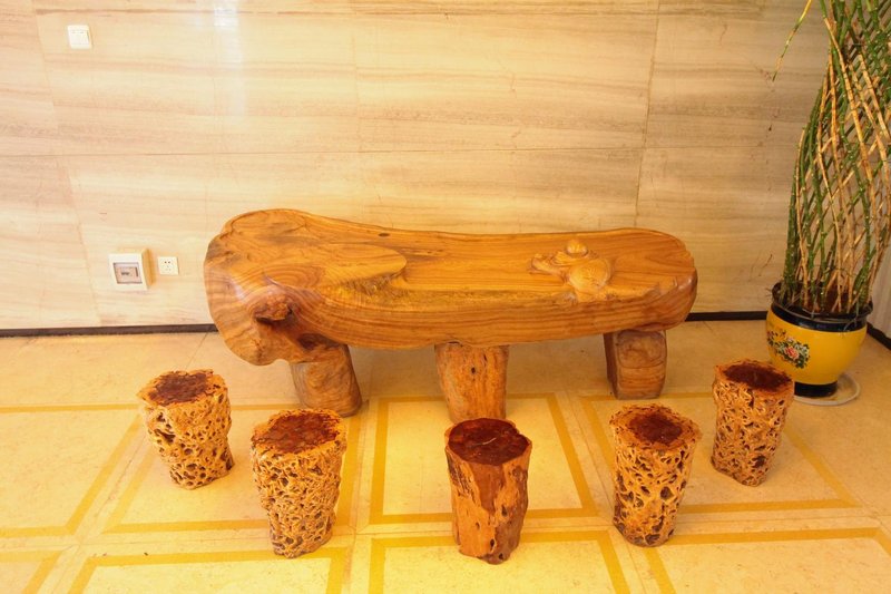 新乡宜兰宾馆(高铁站店)