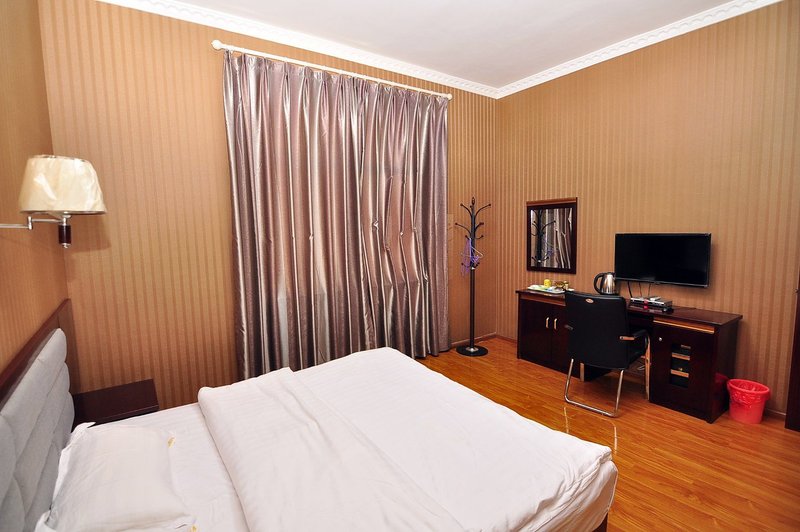 Yijia Business Hotel Guest Room
