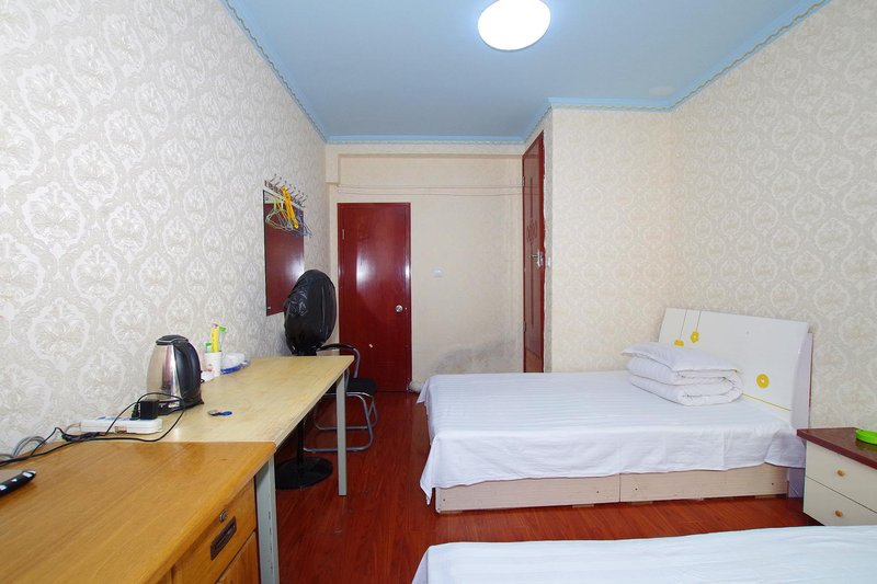 Qingnian HotelGuest Room