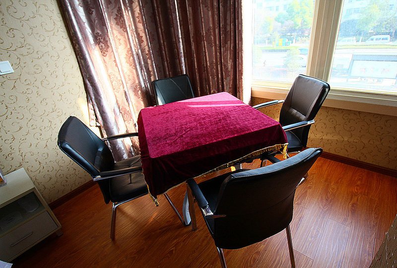 Run Jia HotelGuest Room