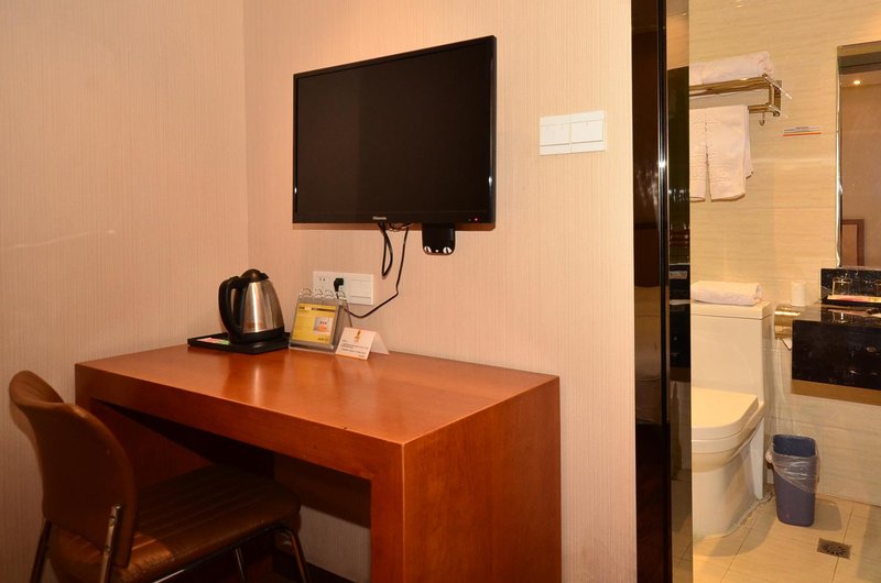 速8酒店(武汉澳门路店)