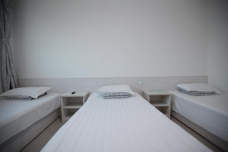 xianggeyijuGuest Room