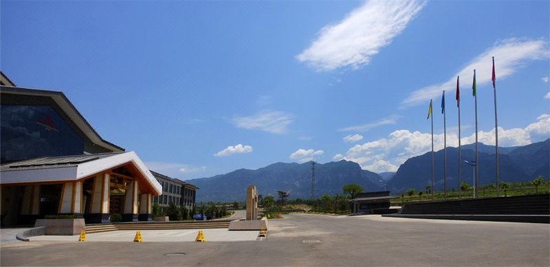 Hongyuan International Hotel Over view