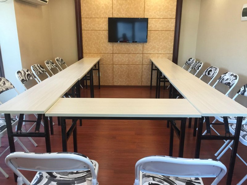 Shenyang m road boutique hotel apartment  meeting room