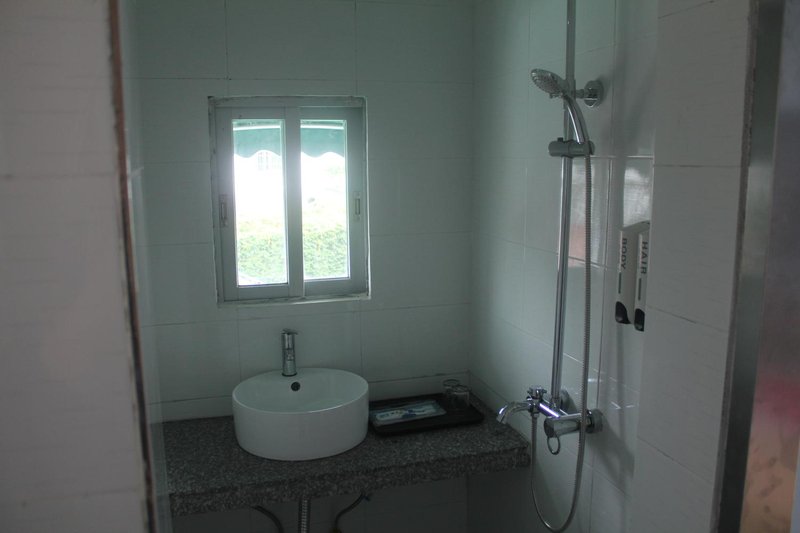 jidagongyuGuest Room