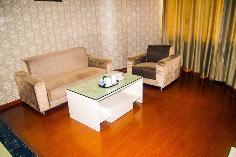 阳江阳西四季假日酒店