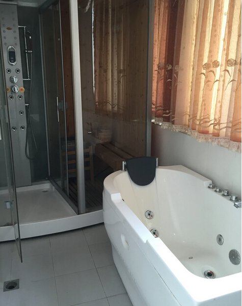 Yiguo Fashion Apartment Guest Room