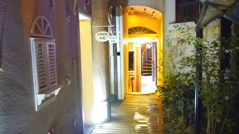 Buffalo 66 youth hostelOver view