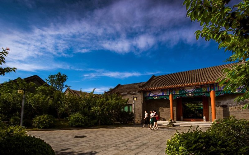 Yujingshan Hot Spring HotelOver view